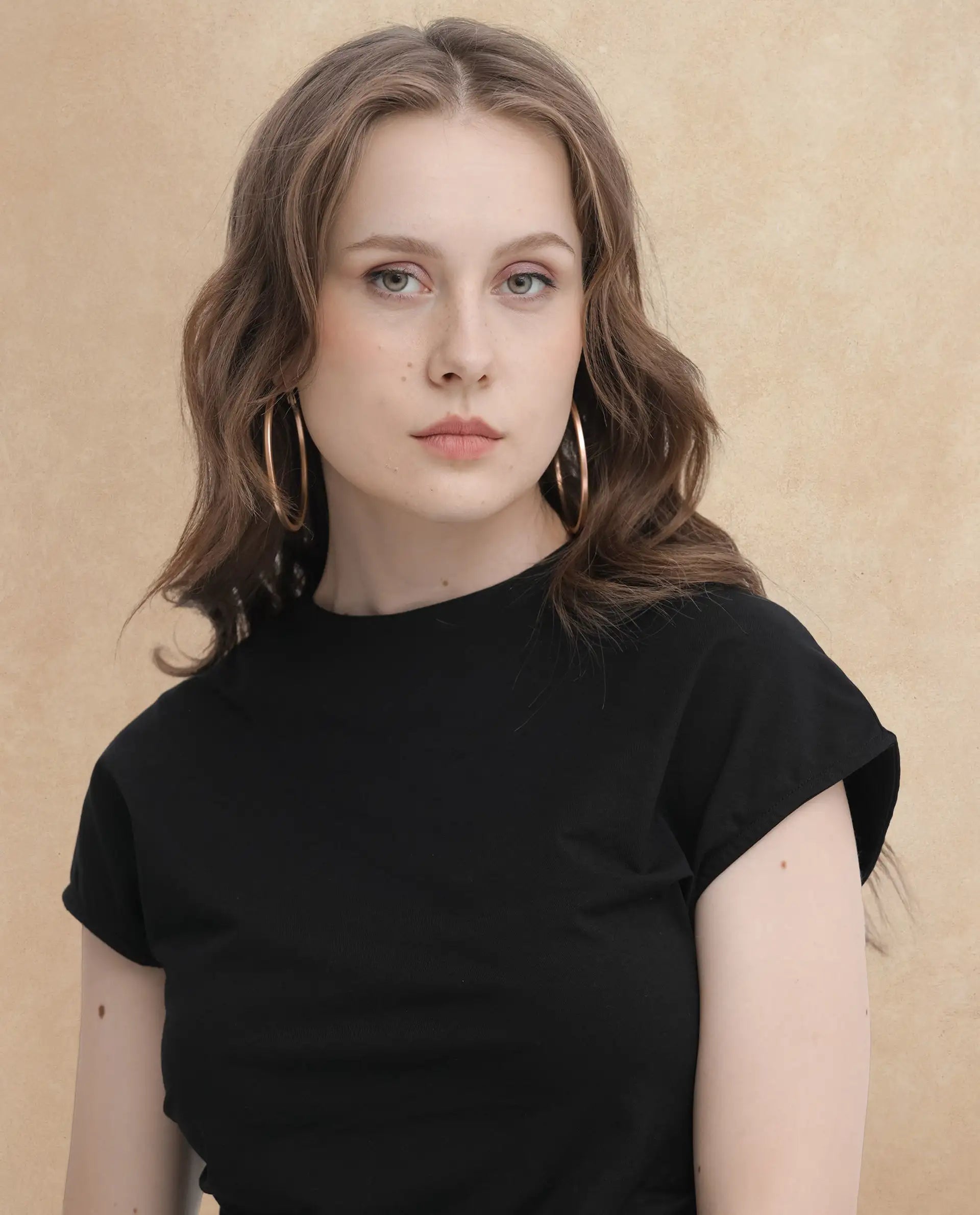 Rareism Womens Granden Black Top Sleeveless Crew Neck Solid