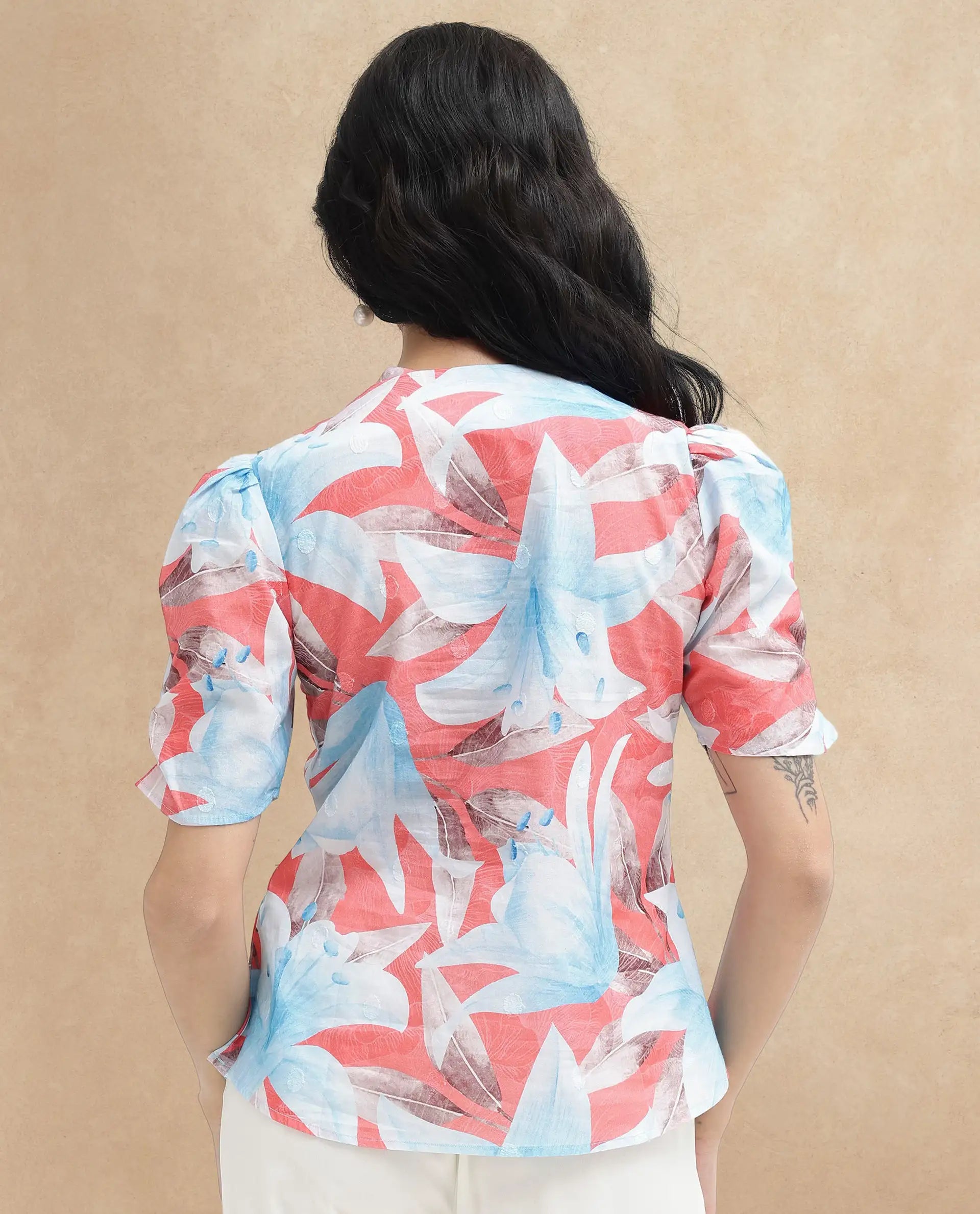 Rareism Women Housto-T Pink Cotton Fabric Regular Sleeves V-Neck Floral Print Short Top