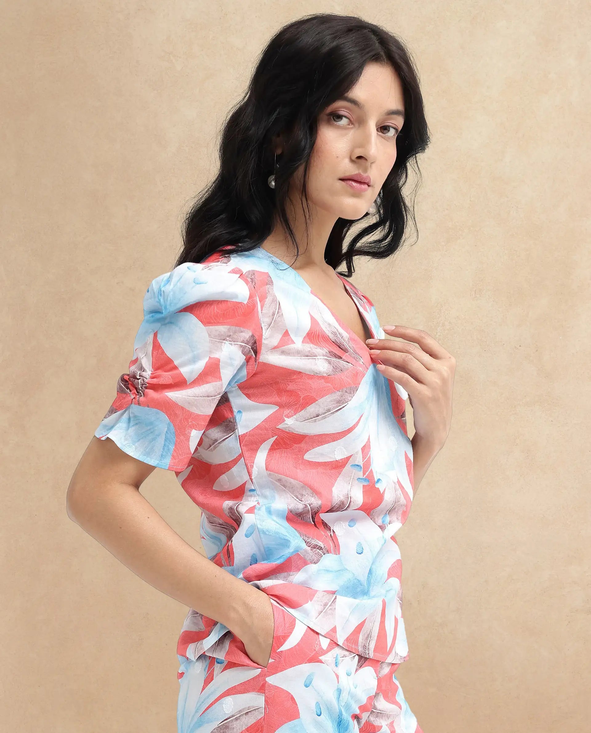 Rareism Women Housto-T Pink Cotton Fabric Regular Sleeves V-Neck Floral Print Short Top