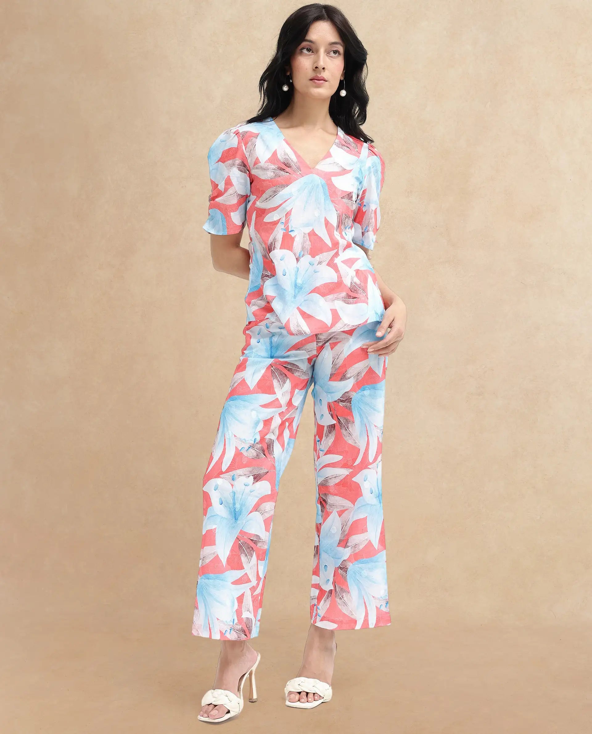 Rareism Women Housto-T Pink Cotton Fabric Regular Sleeves V-Neck Floral Print Short Top