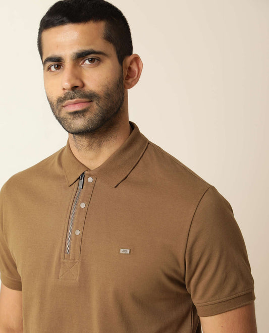 Rare Rabbit Men's Silas Brown Cotton Fabric Snap Button And Zipper Closure Collared Neck Half Sleeve Polo T-Shirt