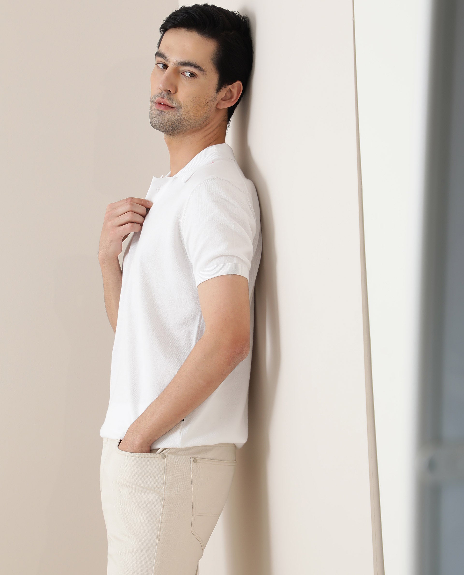 Rare Rabbit Men's Noah White Ribbed Collar Half Sleeve Flat Knit Polo T-Shirt