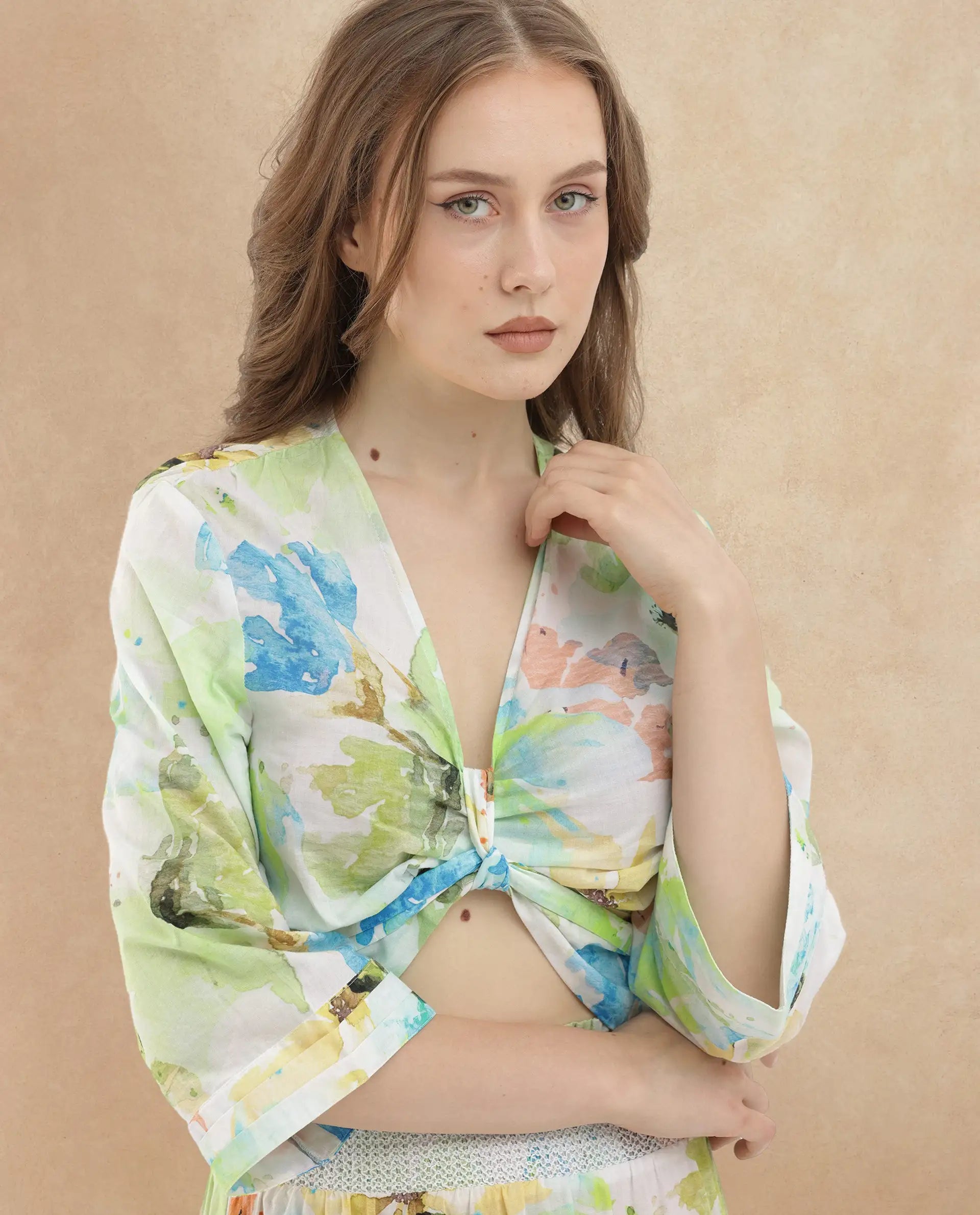 Rareism Women Ireen Multi Cotton Fabric 3/4Th Sleeves Zip Closure V-Neck Bell Sleeve Regular Fit Abstract Print Cropped Top