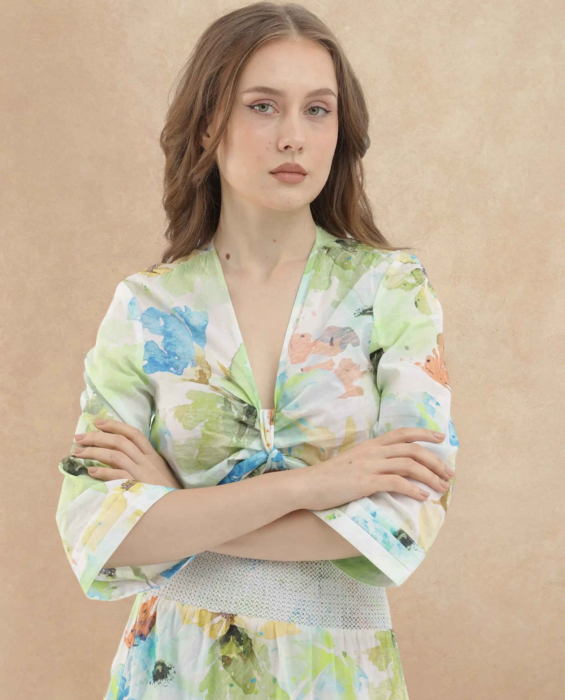 Rareism Women Ireen Multi Cotton Fabric 3/4Th Sleeves Zip Closure V-Neck Bell Sleeve Regular Fit Abstract Print Cropped Top