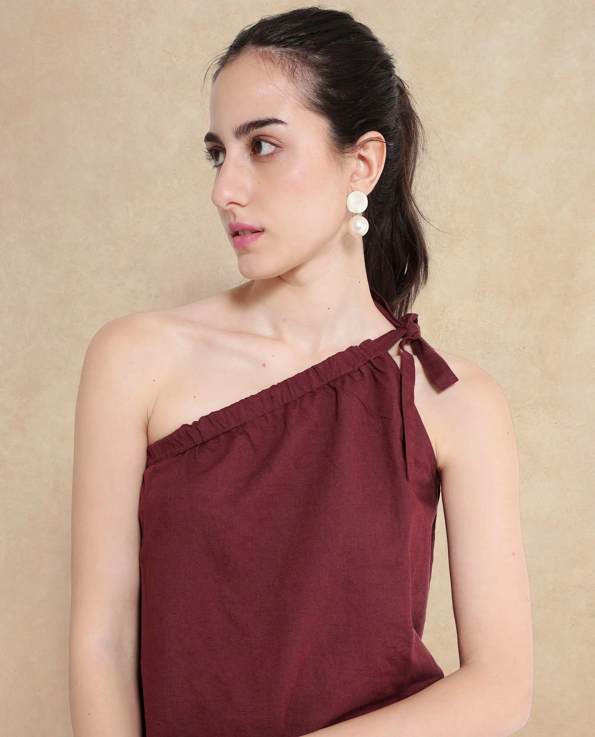 Rareism Women Jarza Maroon One Shoulder Tie Up Plain Cropped Top