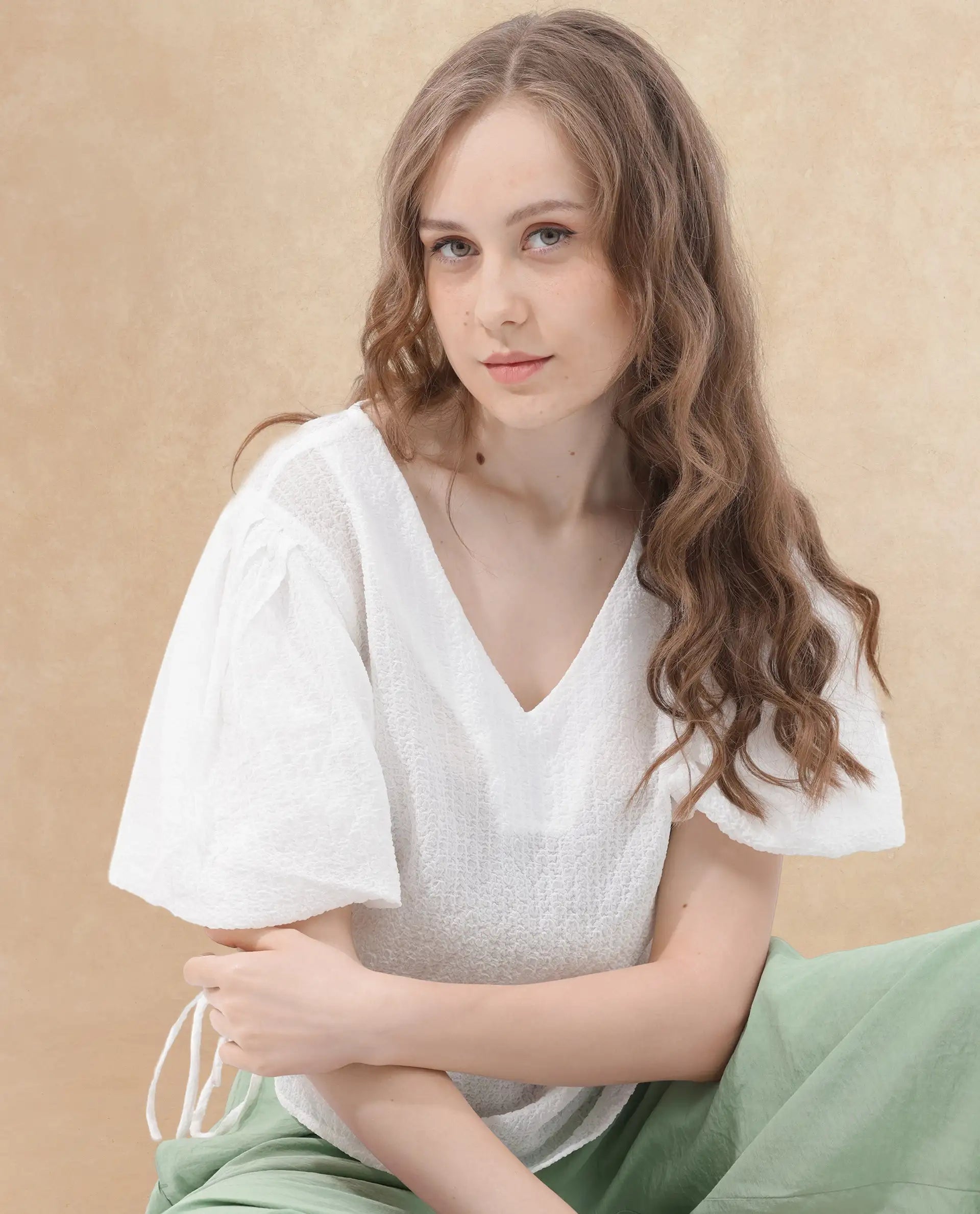 Rareism Women Krien White Polyester Fabric Short Sleeves V-Neck Balloon Sleeve Regular Fit Plain Top