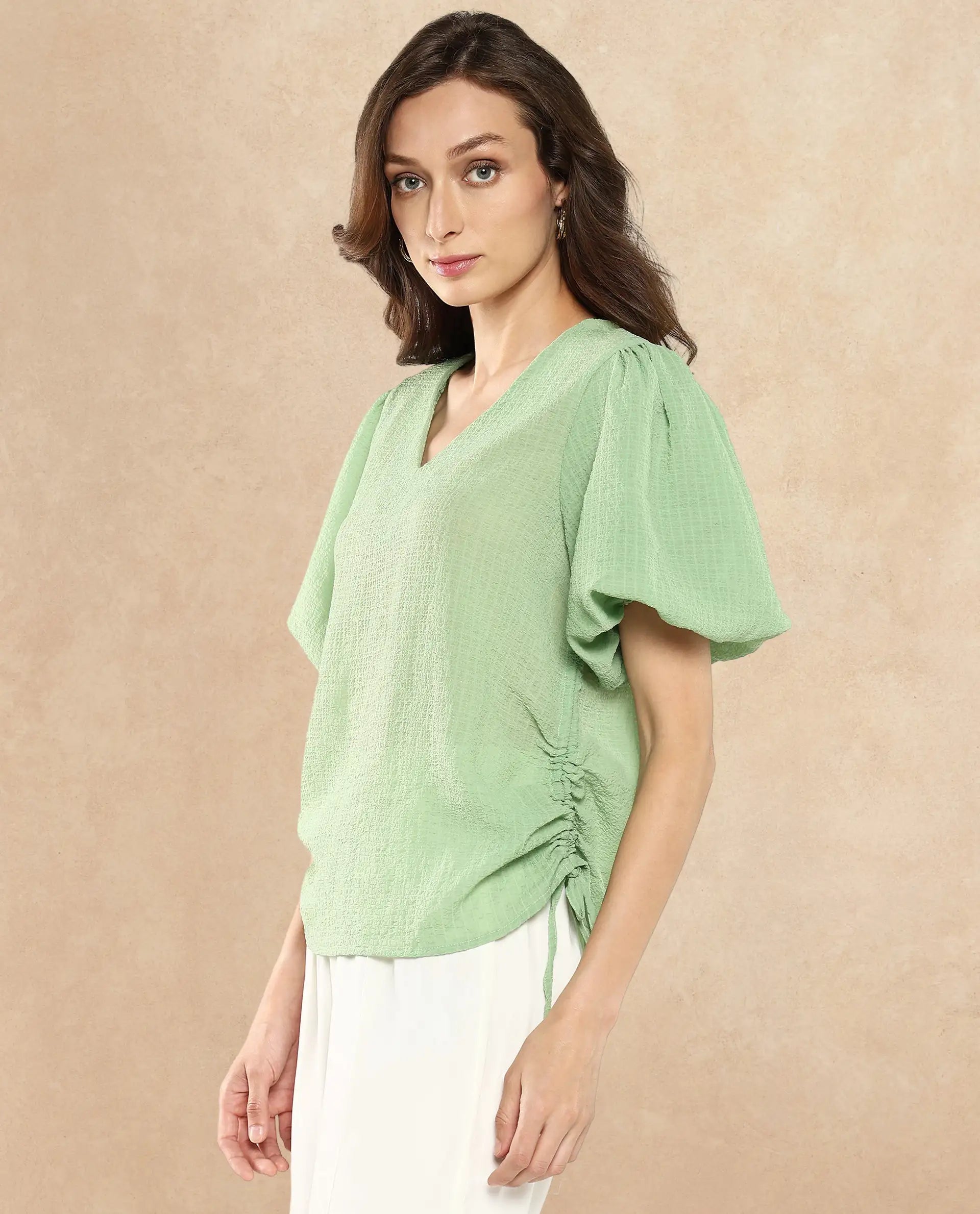 Rareism Women Krien Light Green Balloon Sleeve V-Neck Plain Top