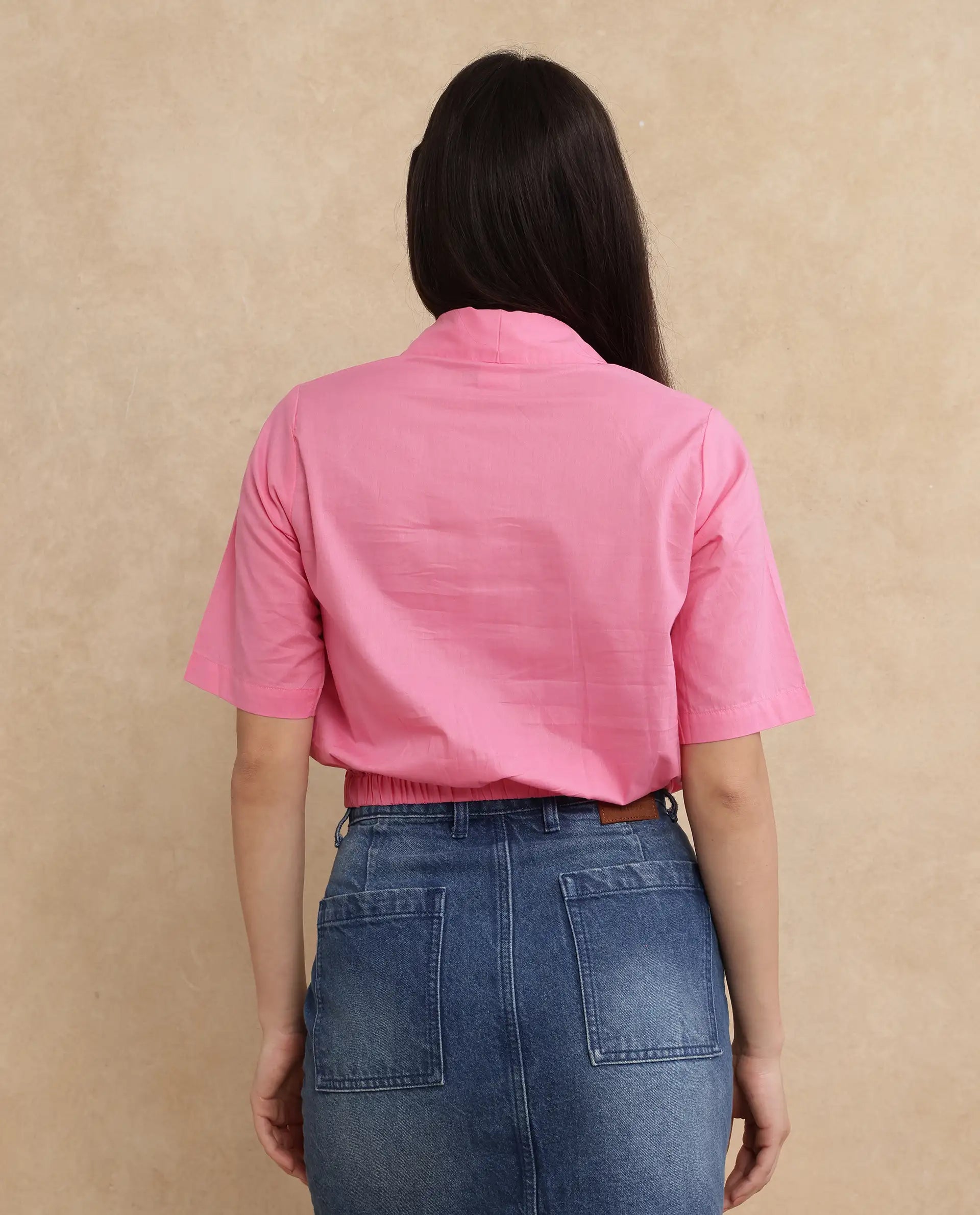 Rareism Women Lakeavi Pink Short Sleeve Collared Neck Button Closure Cropped Plain Top