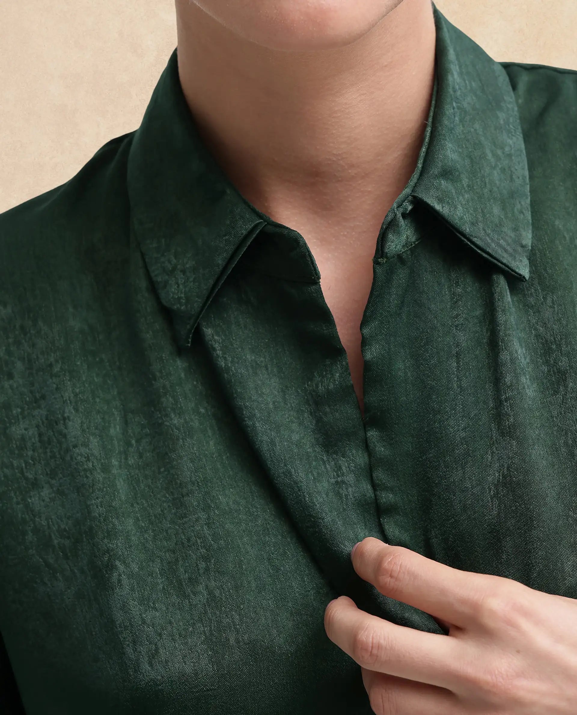 Rareism Women Lamona-T Dark Green Extended Sleeves Collared Neck Boxy Fit Plain Top