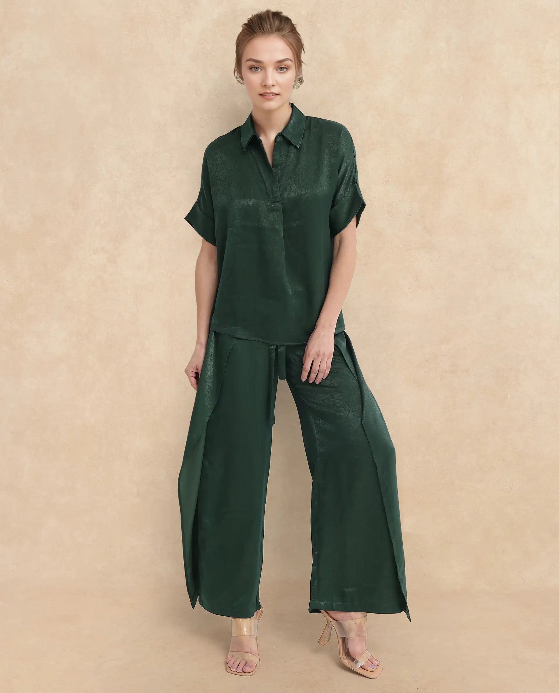 Rareism Women Lamona-T Dark Green Extended Sleeves Collared Neck Boxy Fit Plain Top