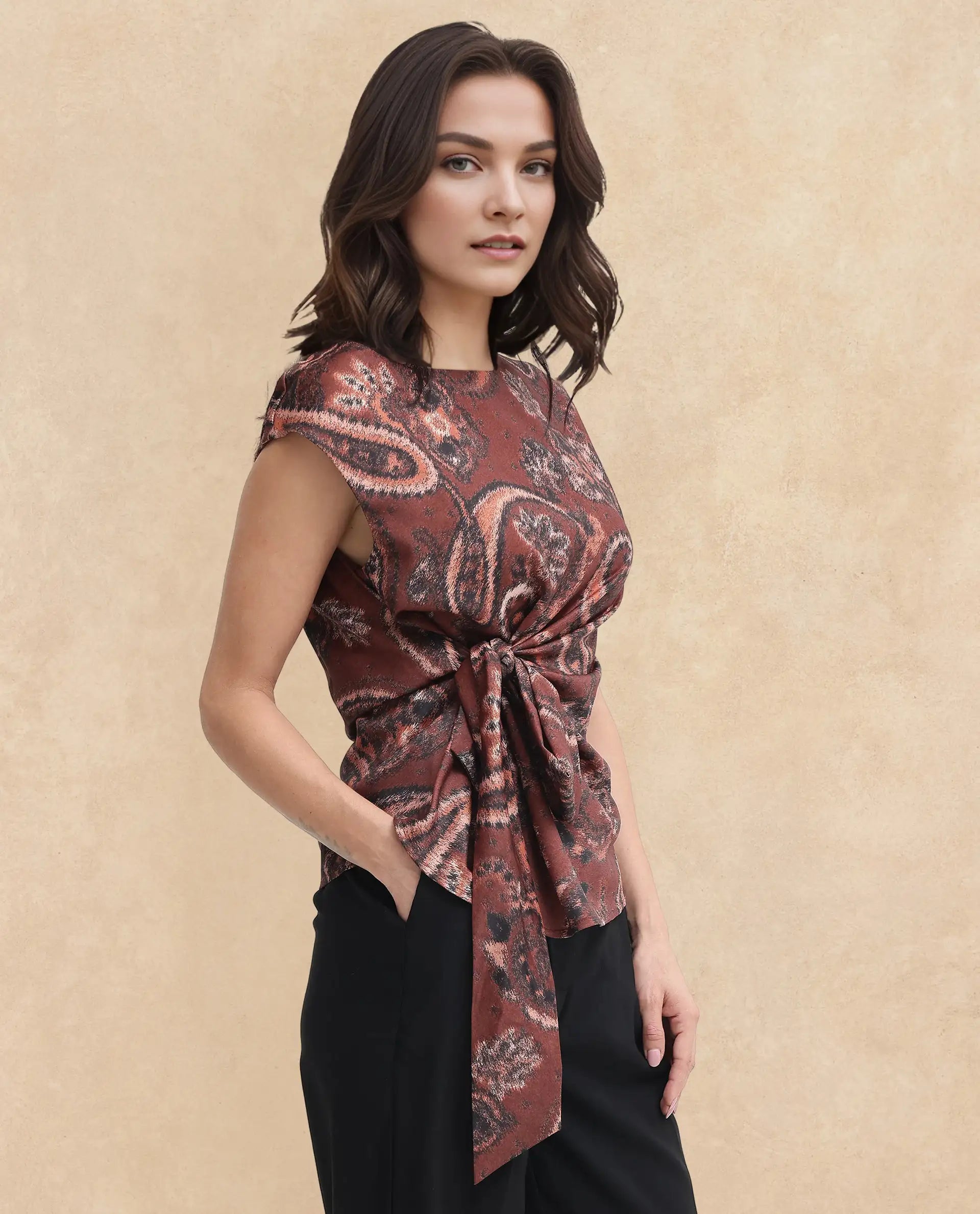 Rareism Women Levillet Brown Sleeveless Boat Neck Paisley Print Top
