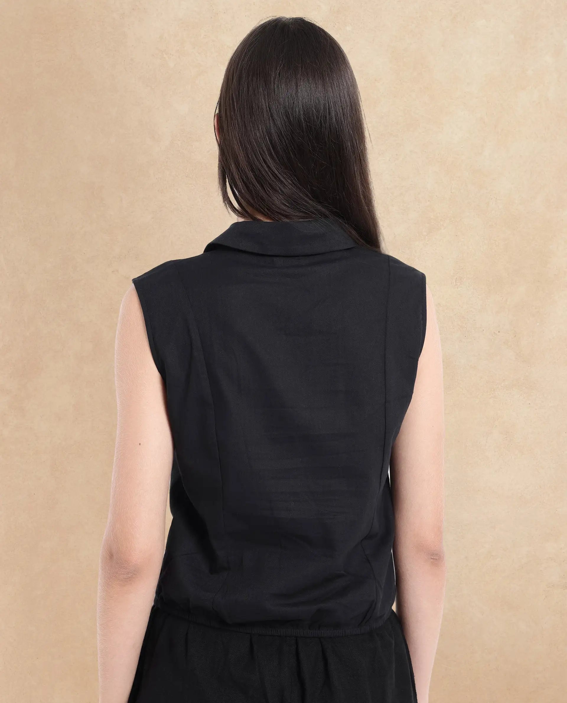 Rareism Women Lolia Black Sleeveless Lapel Neck Plain Top