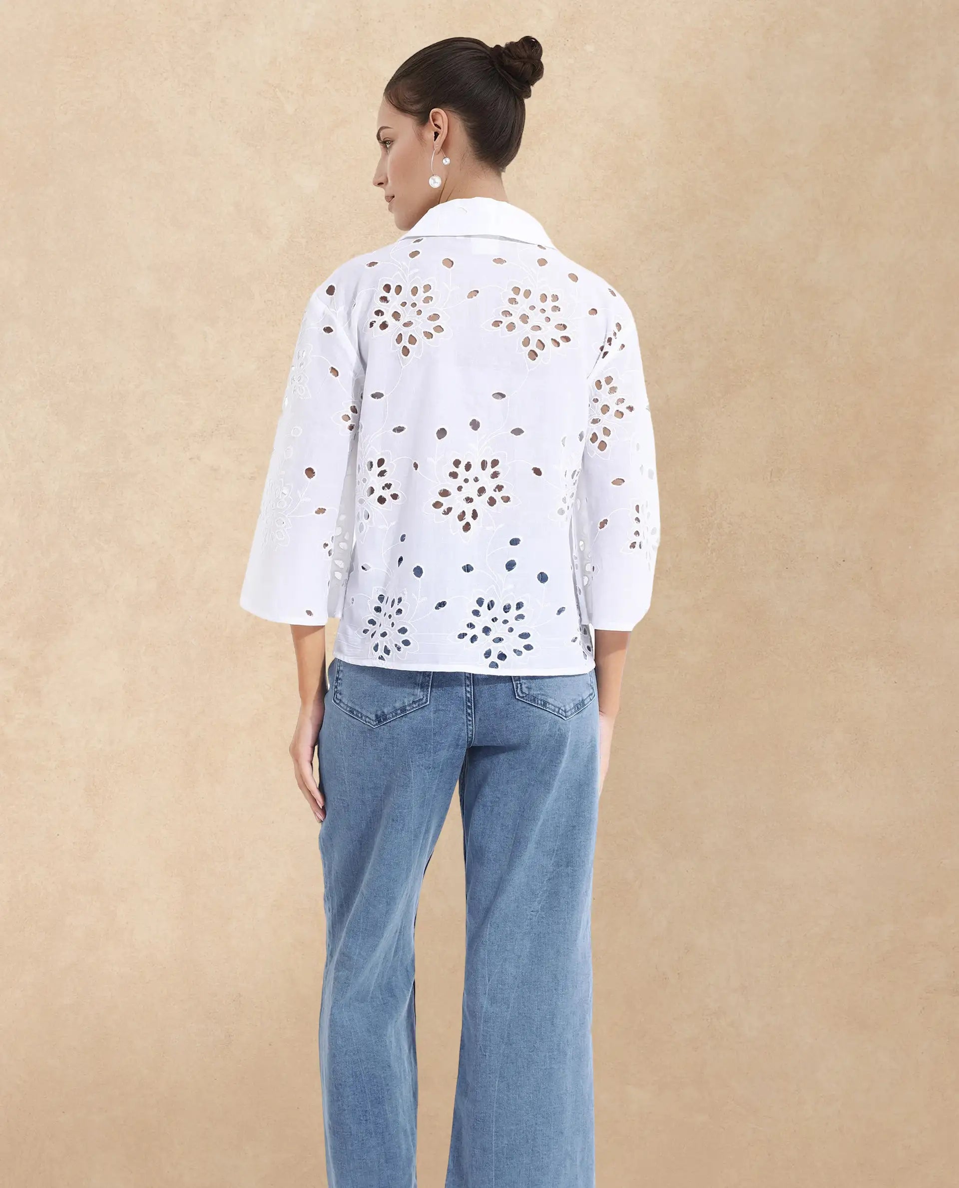 Rareism Women Matcha White 3/4Th Sleeve Collared Neck Button Closure Plain Top