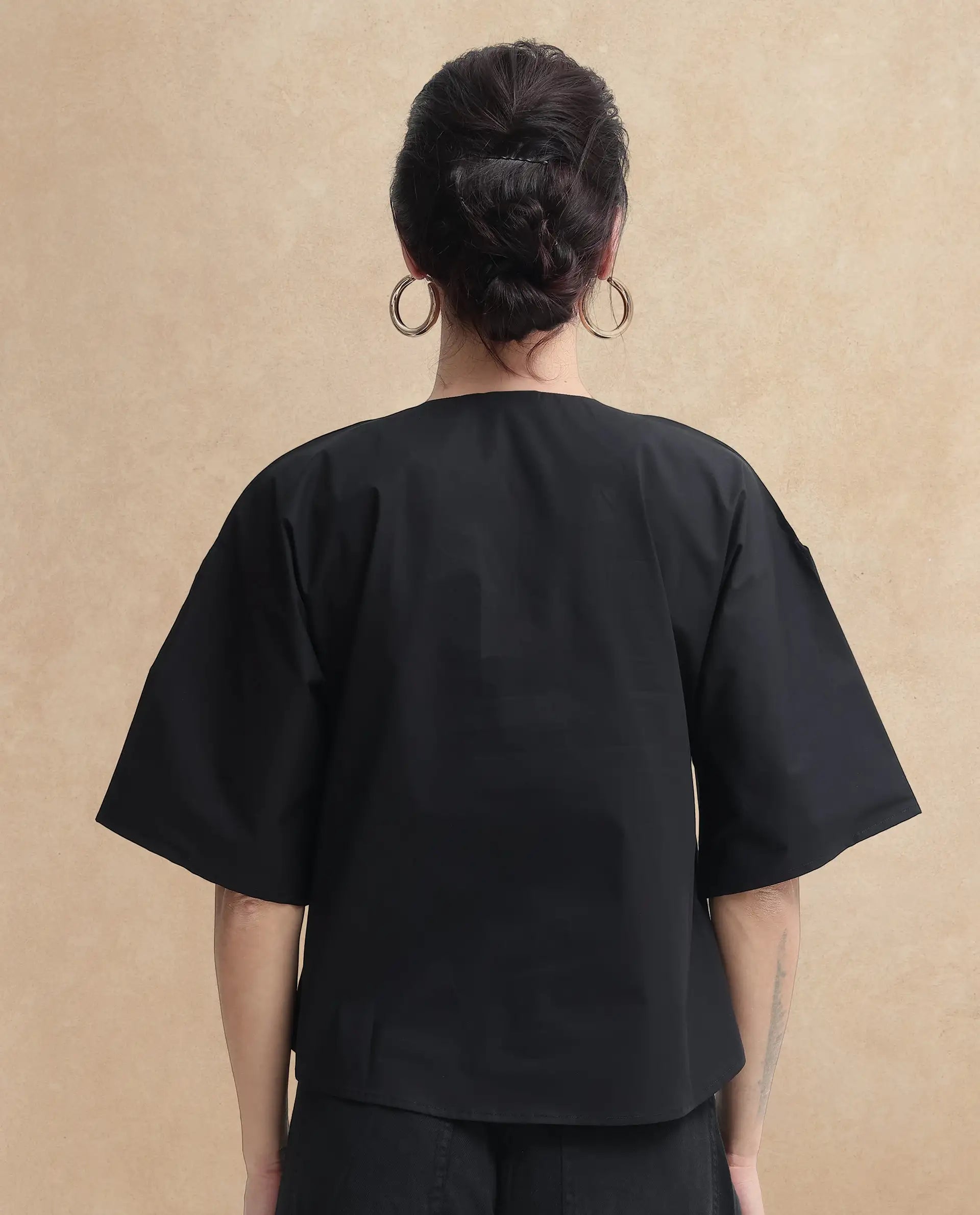 Rareism Women Naruto Black Cotton Fabric Balloon Sleeve Round Neck Solid Regular Length Top