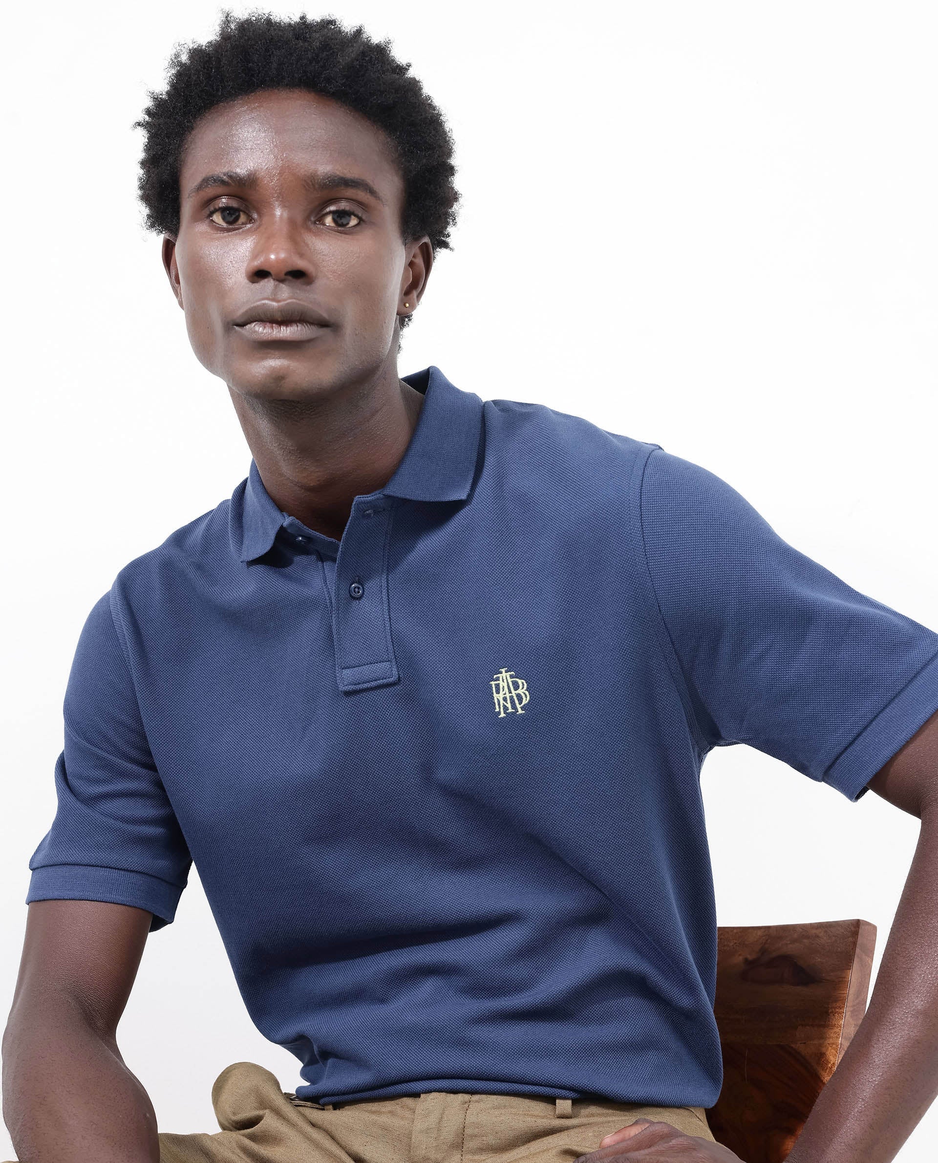 Rare Rabbit Mens Pare Blue Short Sleeve Regular Fit Solid Polo T-Shirt