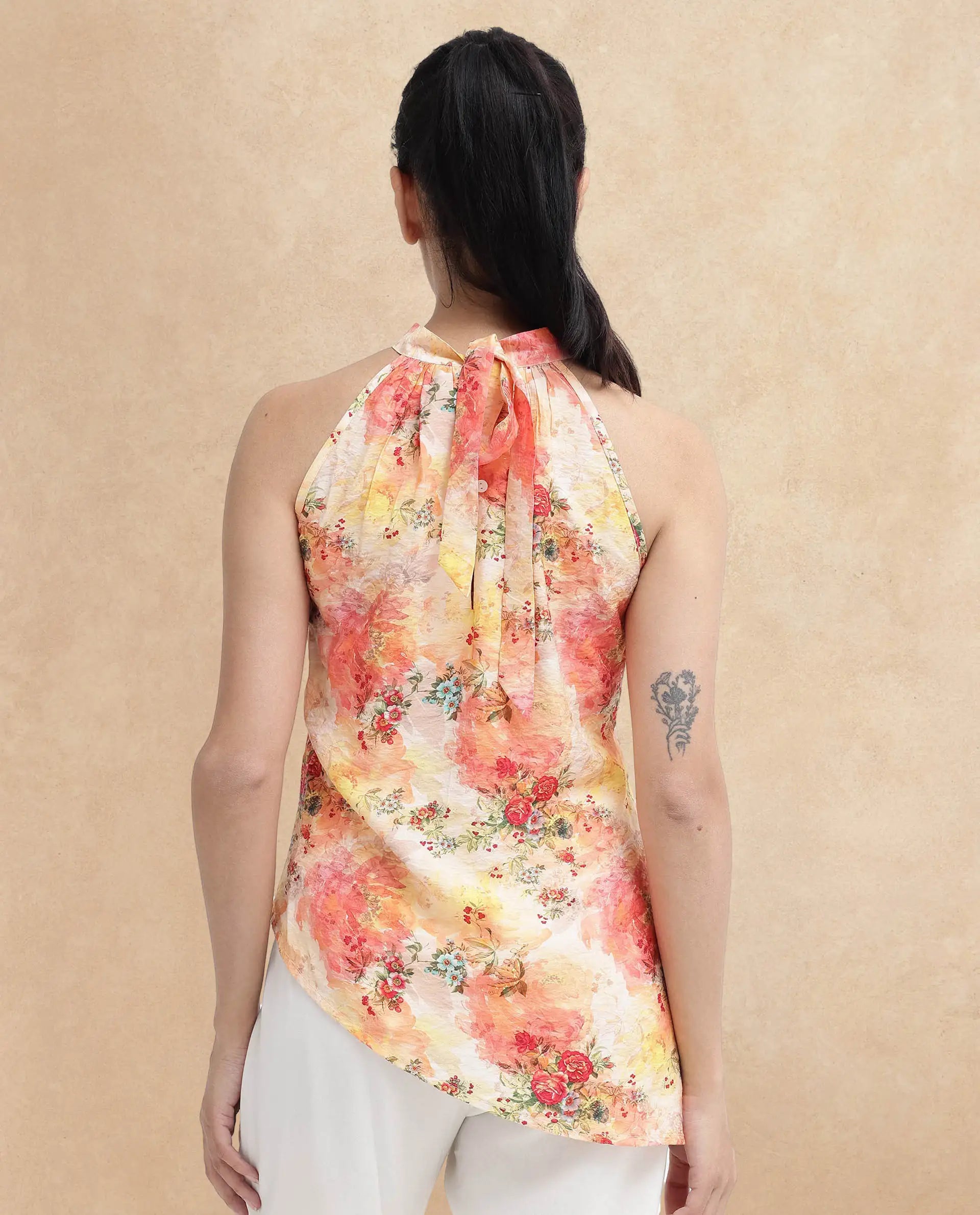 Rareism Women Potenza Pastel Multi Sleeveless Halter Neck Tie Up Floral Print Top