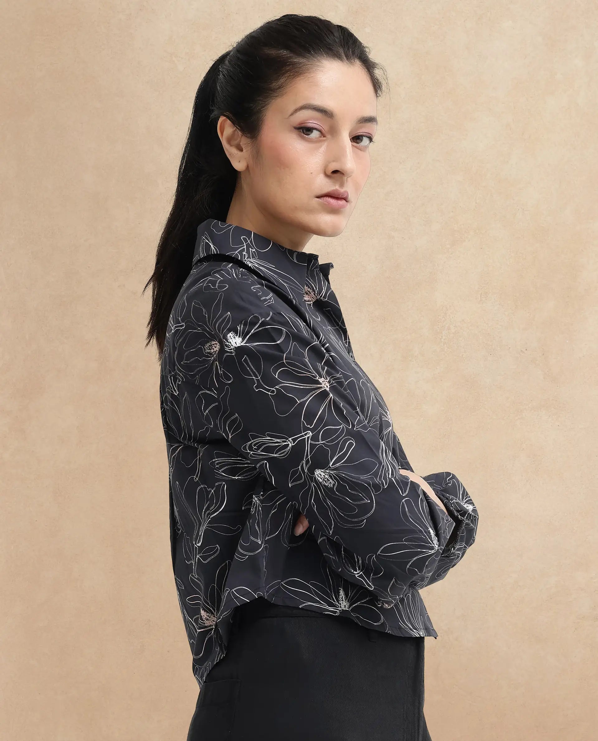 Rareism Women Reynosa Black Cotton Fabric Bishop Sleeves Jonny Collar Floral Print Relaxed Fit Cropped Shirt