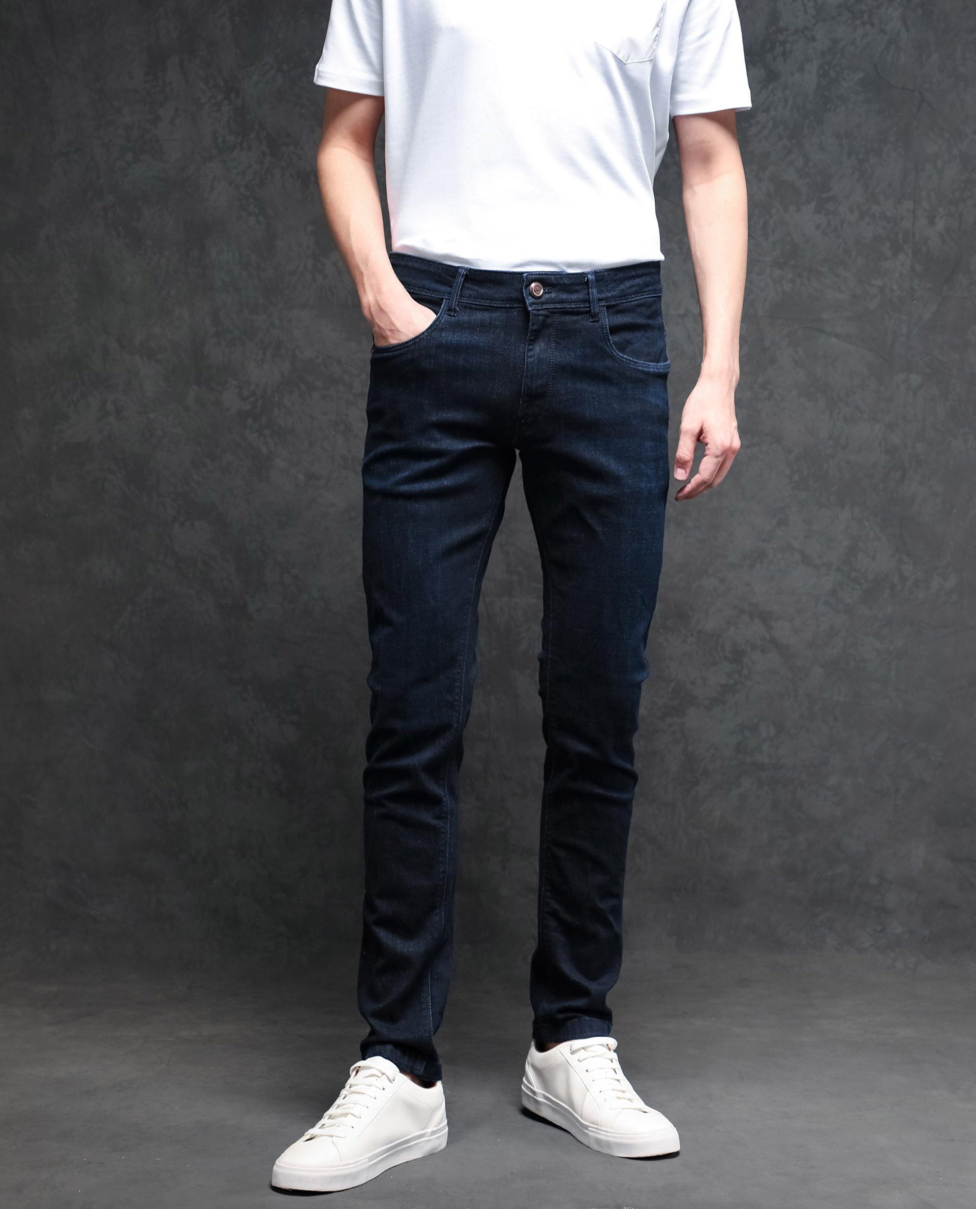 Rare Rabbit Men's Sain Dark Navy Cotton Polyester Fabric Dark Wash Mid-Rise Slim Fit Jeans