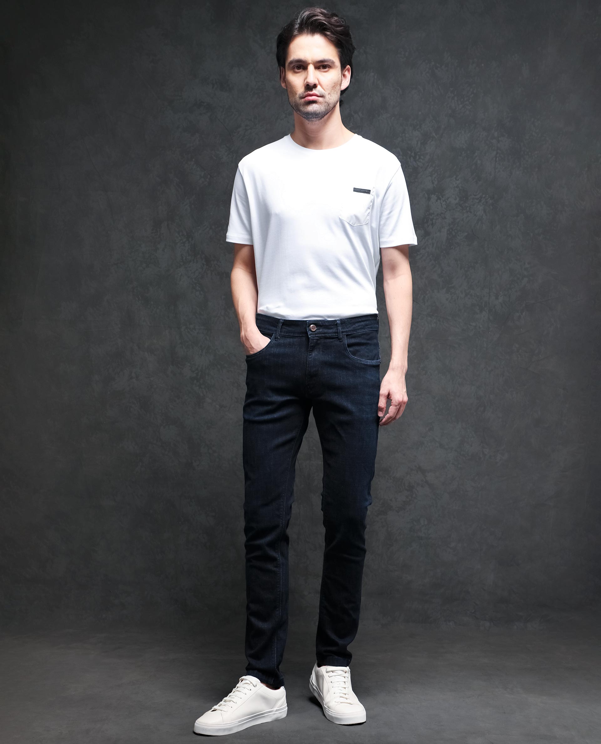 Rare Rabbit Men's Sain Dark Navy Cotton Polyester Fabric Dark Wash Mid-Rise Slim Fit Jeans