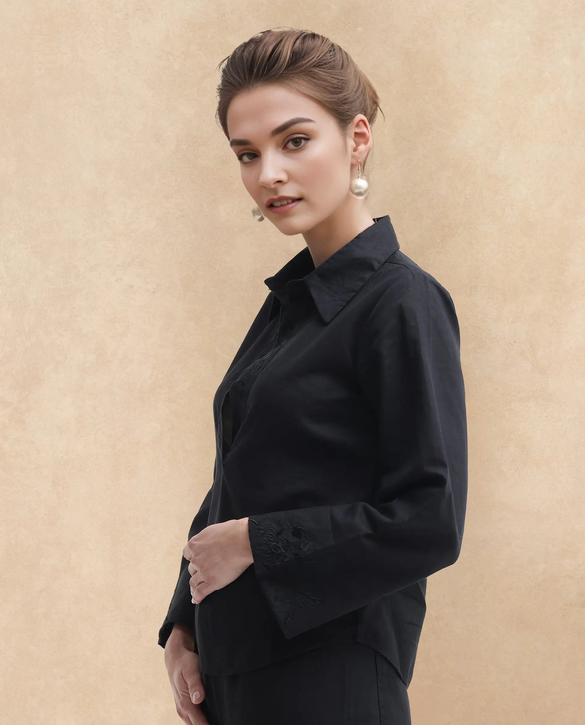 Rareism Women Sofian Black Cotton Linen Fabric Regular Sleeves Collared Neck Solid Regular Length Top