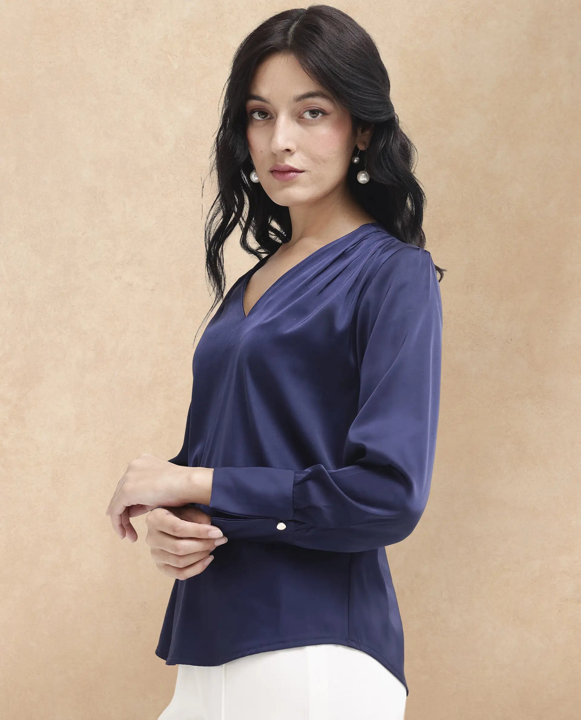 Rareism Women Yuhay Navy Polyester Fabric Regular Sleeves V-Neck Solid Regular Length Top